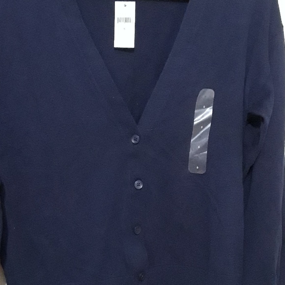 GAP LONG SLEEVES V- NECK SWEATER - Picture 3 of 3